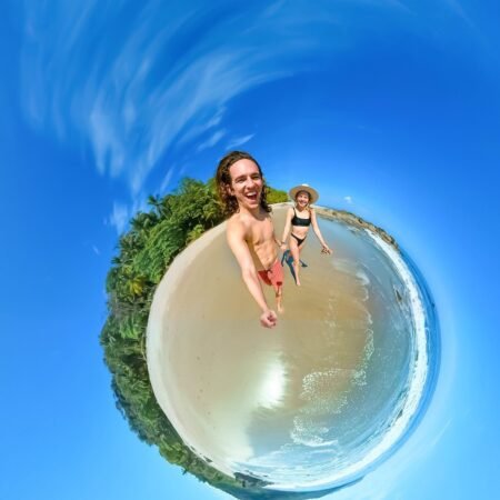 Alternative view of Insta360 X3 Explorer Combo - 4k Panorama Actioncam met accessoires