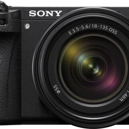 Sony A6700 + E-mount Standaardlens 18 - 135 mm Zwart