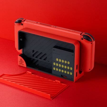 Alternative view of Nintendo Switch OLED - Mario Editie - Rood